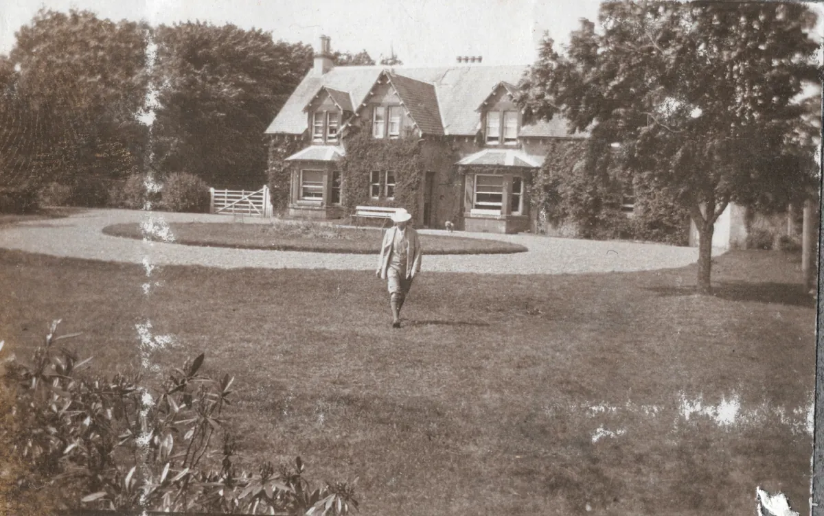 1911 - CRB & The Lodge